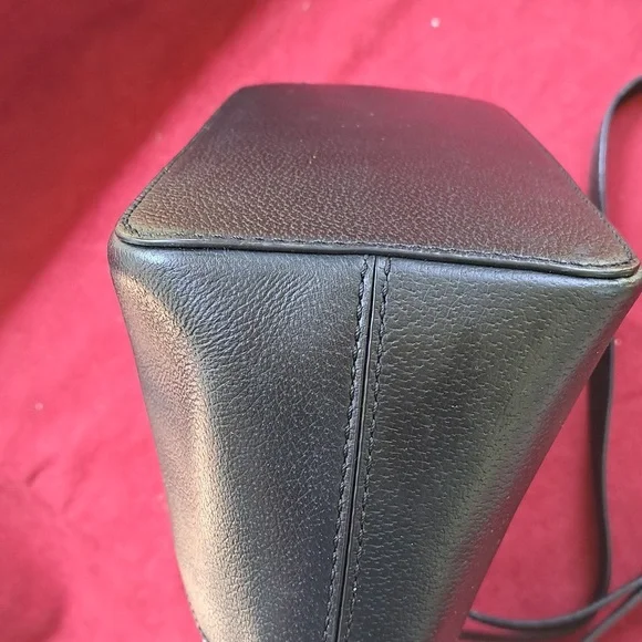 SOLD Kate Spade Soft White/ Black Pebble Leather Satchel/Crossbody EC - Picture 13 of 16